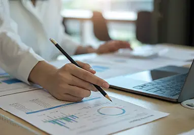 financial planning and analysis services